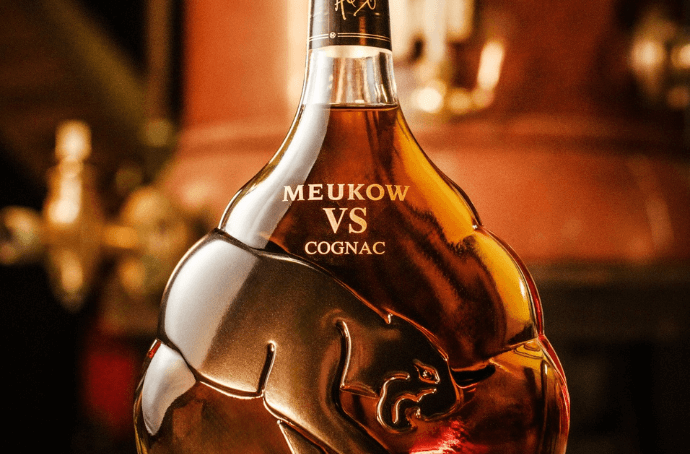 Meukow VS Black Panther butelka